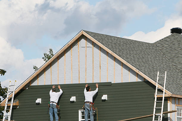 Professional Siding Replacement technician working in Warriors Mark, PA
